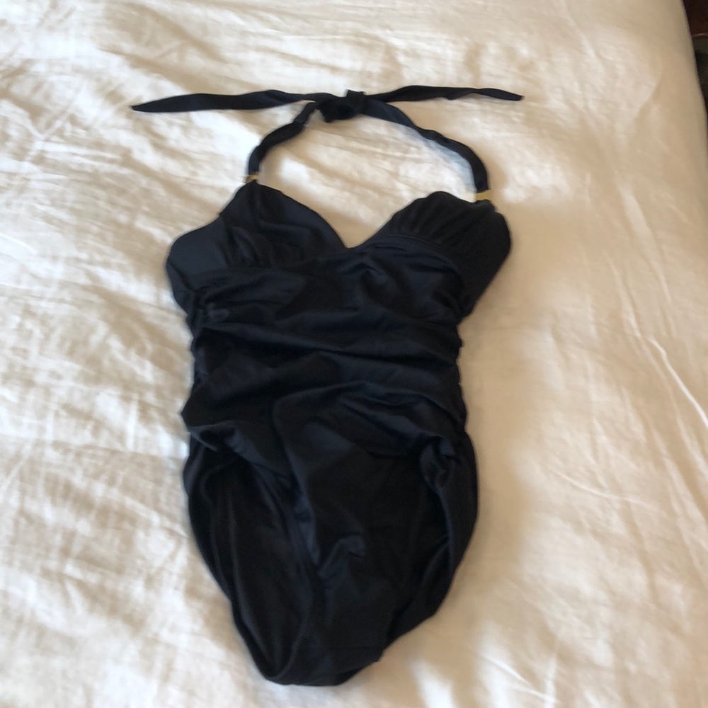 Victoria Secret black swimsuit new!!